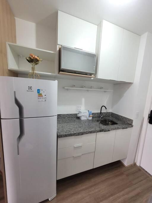A 20 Passos Do Metro Belem Apartamento *